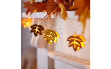 20 Wooden Fall Leaf Battery Operated LED Thanksgiving Indoor String Lights