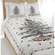 Avanti Linens Spode Queen Comforter Set with Matching Shams - Holiday Room Decor (Spode Christmas Tree Ivory)