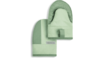 KitchenAid Beacon Two-Tone Mini Oven Mitt Set