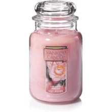 Yankee Candle Fresh Cut Roses Scented