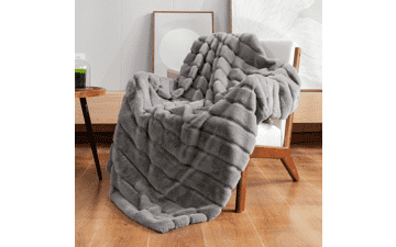 Cozy Bliss Faux Fur Throw Blanket